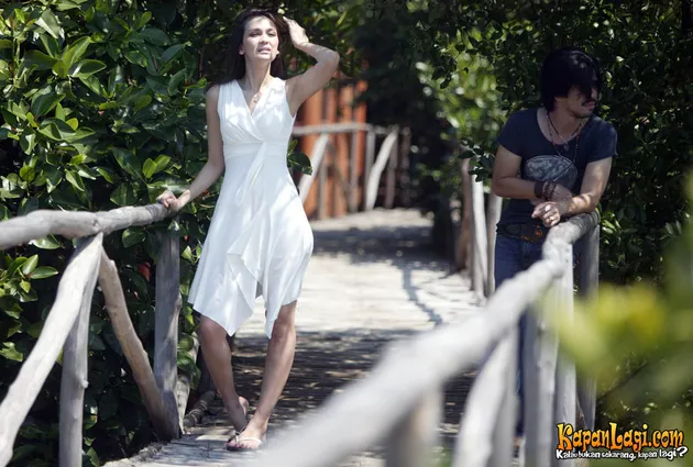 Luna Maya