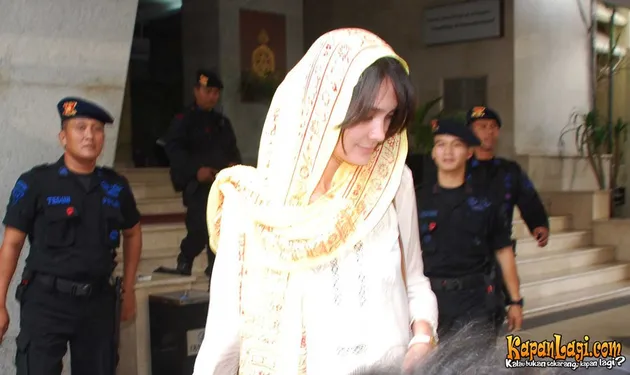 Luna Maya