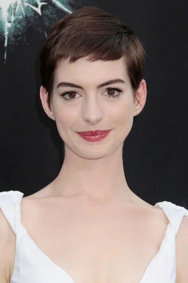 Tips Cantik Anne Hathaway