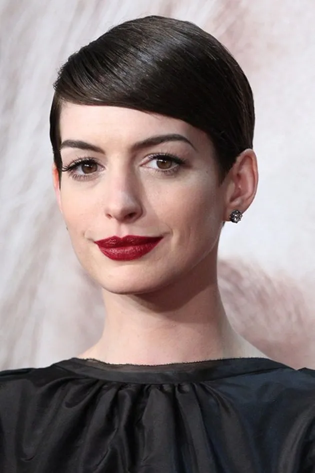Tips Cantik Anne Hathaway