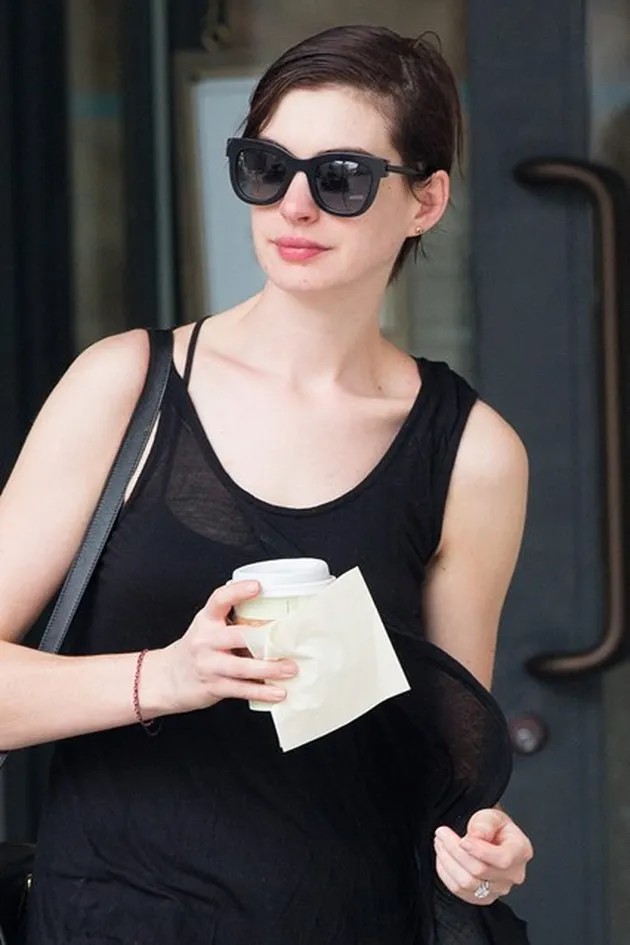 Tips Cantik Anne Hathaway