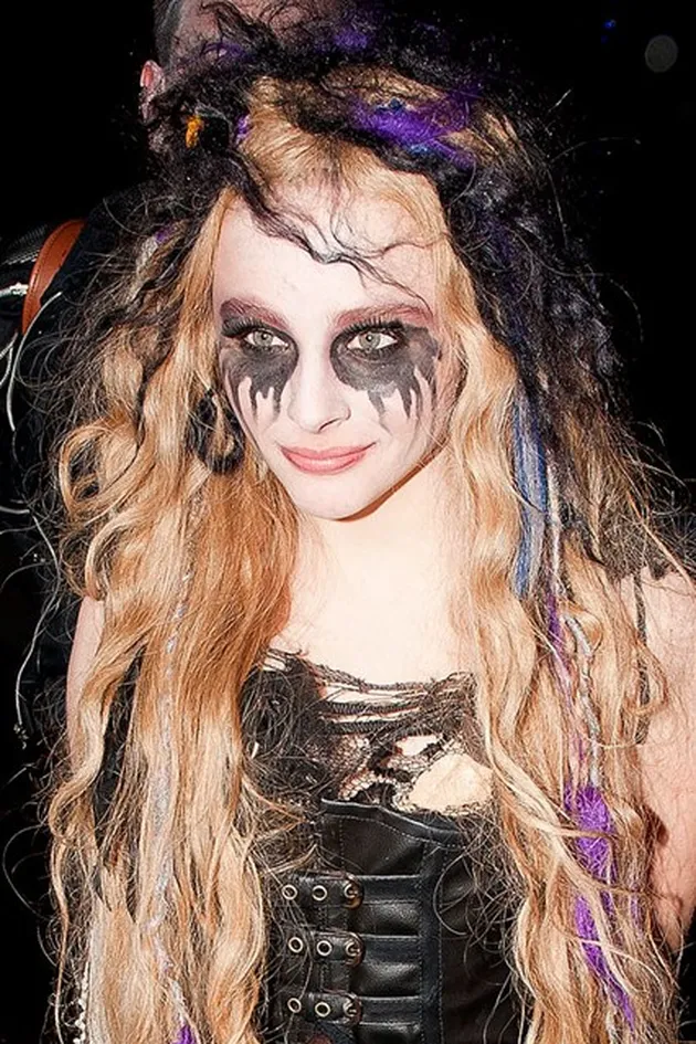 Makeup Halloween Artis Hollywood