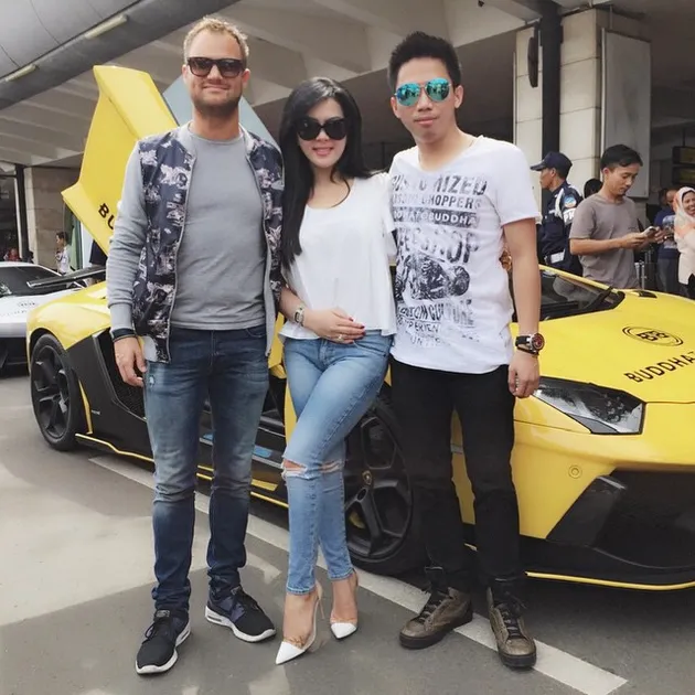 Syahrini &amp; Dash Berlin