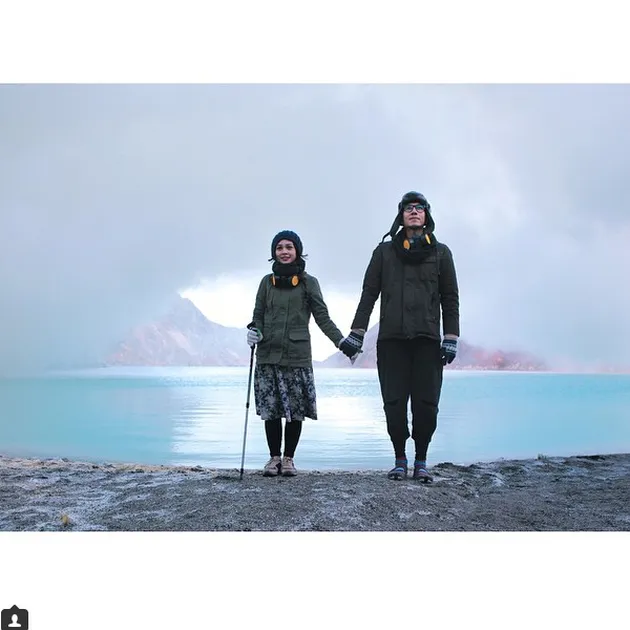 Andien Liburan ke Kawah Ijen