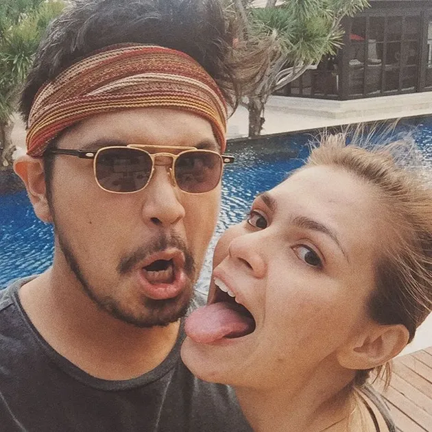 Petra Sihombing Firrina menikah