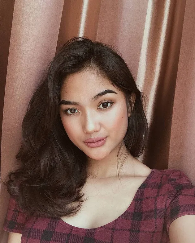 Marion Jola