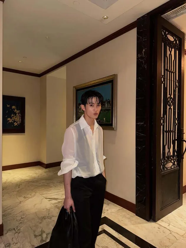 Mark Lee di Hotel