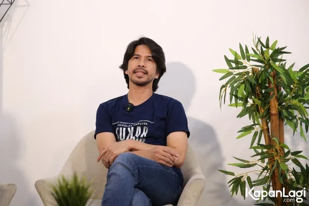 Ariyo Wahab di studio kapanlagi