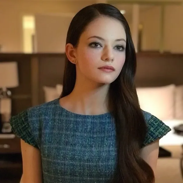 Penampilan Mackenzie Foy kini