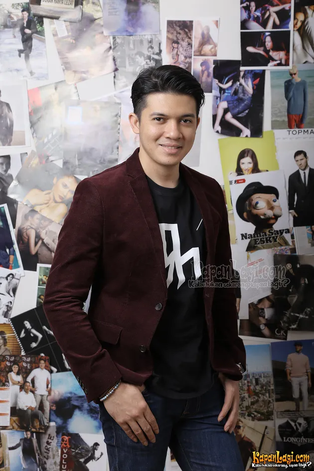 Masih Ingat Sederet Rekan Duet Tampan Melly Goeslaw Berikut Ini?