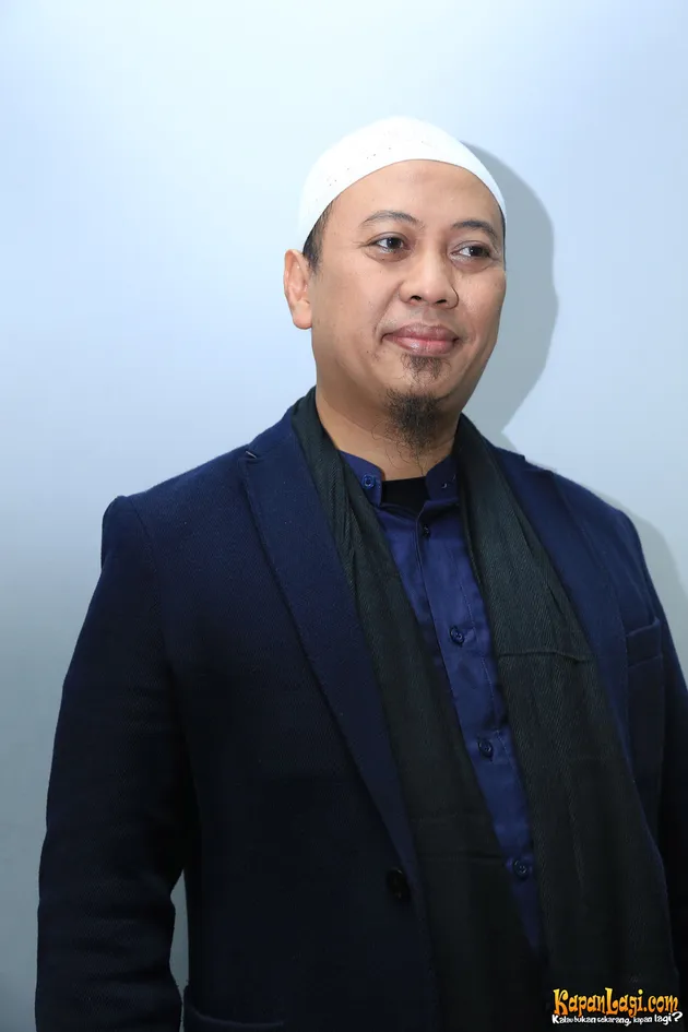 Masih Ingat Sederet Rekan Duet Tampan Melly Goeslaw Berikut Ini?