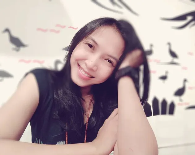 ruth marini pemeran sinto gendeng di film wiro sableng