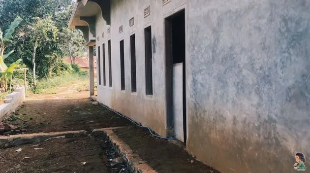 renovasi rumah, renovasi rumah meli lida, rumah meli lida