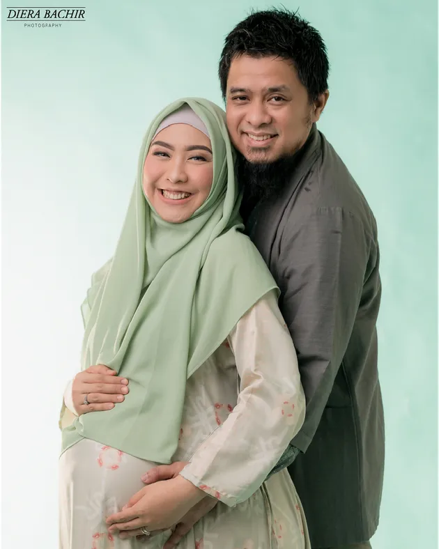 maternity shoot oki setiana dewi