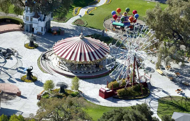 Foto Rumah Michael Jackson