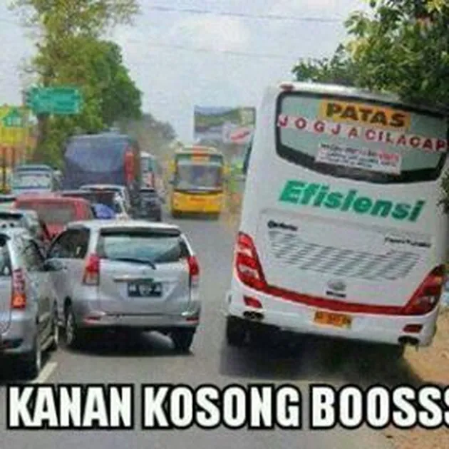 meme kocak bus malam lucu
