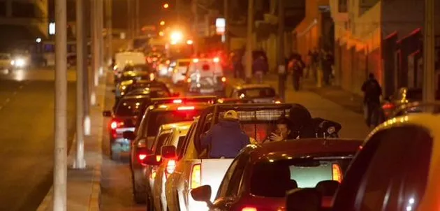 foto-foto gempa tsunami Chili