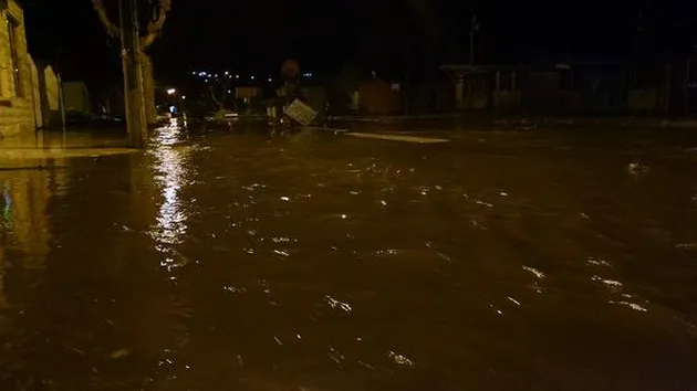 foto-foto gempa tsunami Chili