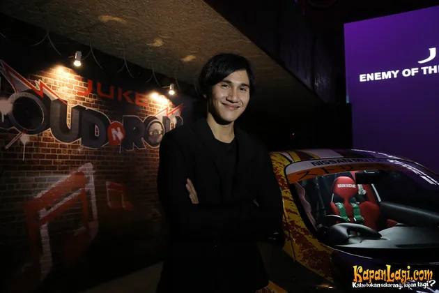 Marsha Timothy &amp; Vino G Bastian