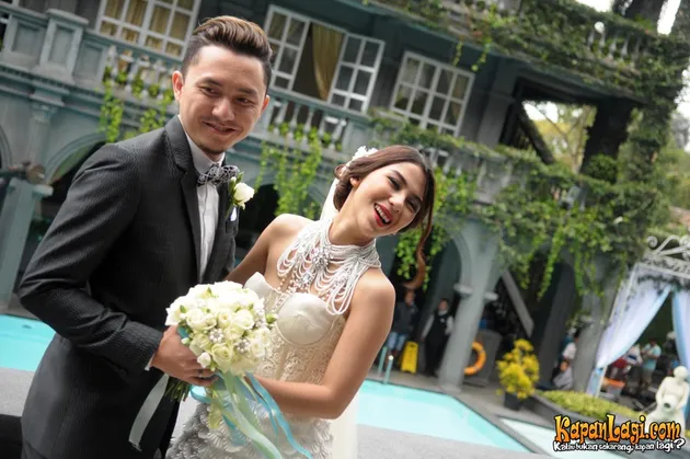THE WEDDING &amp; BEBEK BETUTU