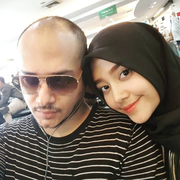 husein alatas, nabel mahadewi