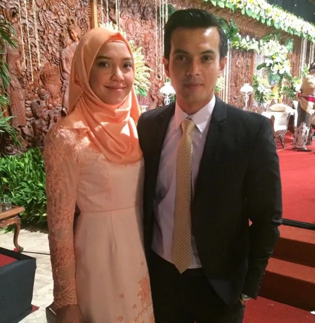Temmy Rahadi dan Istri