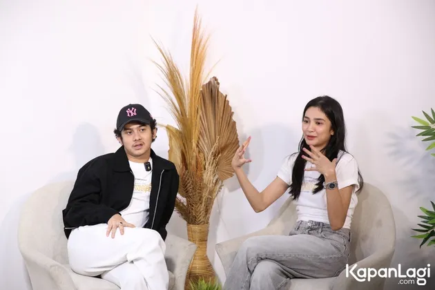 Mikha Tambayong &amp; Kevin Ardilova di kapanlagi