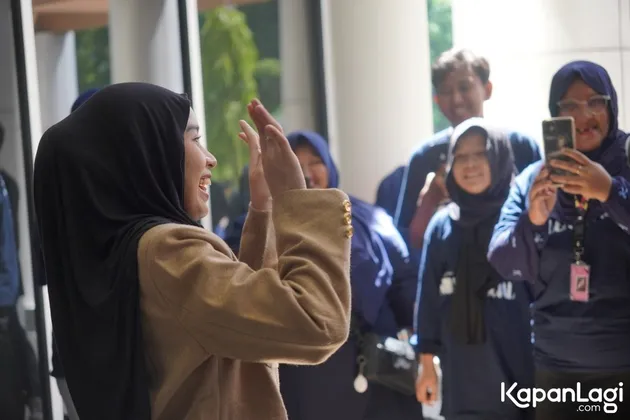 Mila DA 7 Sapa Milen Official Fanbase di Surabaya