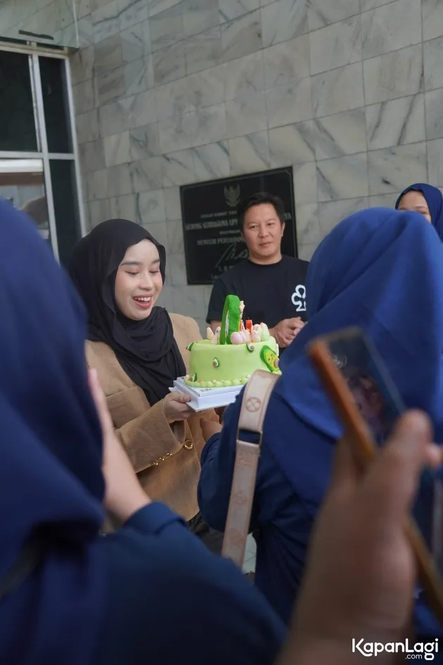 Mila DA 7 Dapat Kejutan Ultah dari Milen Official Fanbase