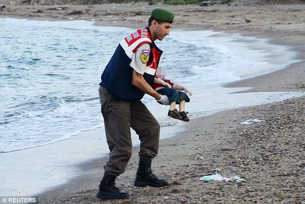 foto balita Aylan Kurdi - pengungsi Suriah