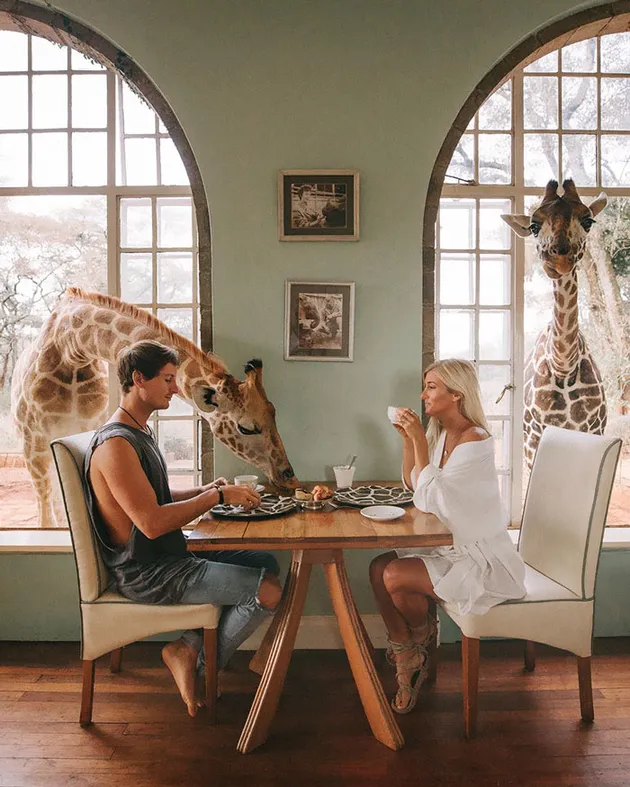 Instagram Couple