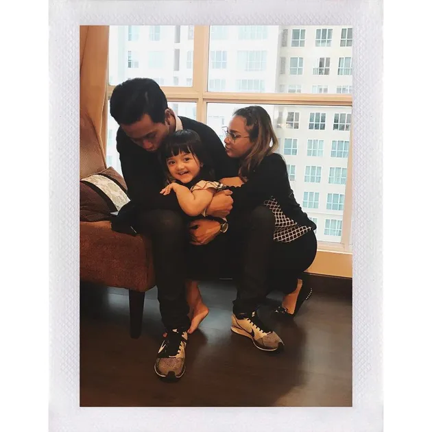 Momen-Momen Cute Aurel &amp; Rabanni