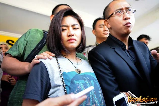 Momen-Momen Mendebarkan, Vitalia Sesha Ditangkap Karena Narkoba