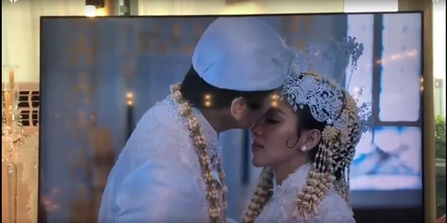 Syahrini Reino Barack