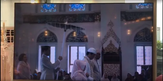 Syahrini Reino Barack