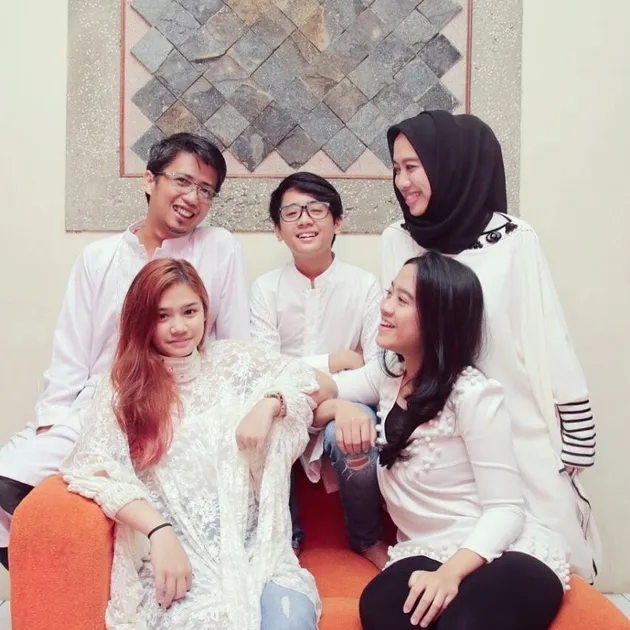 Harry Nugraha dan Keluarga