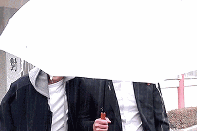 Song Joong Ki &amp; Jin Goo Descedants of the Sun