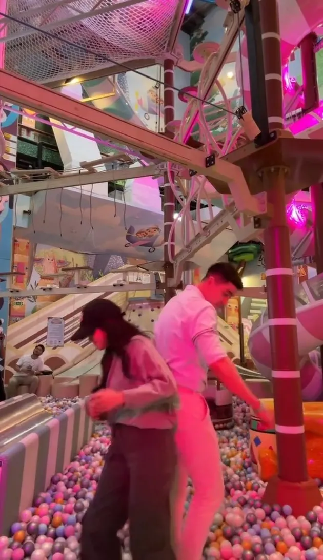 Fuji, Verrell Bramasta, video, Malu-Malu, salting