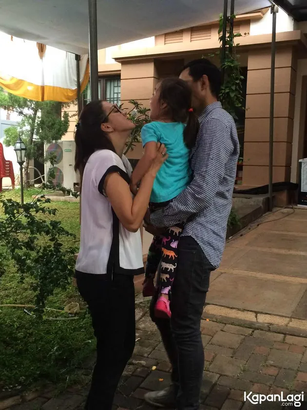 Donna Agnesia - Darius Sinathrya