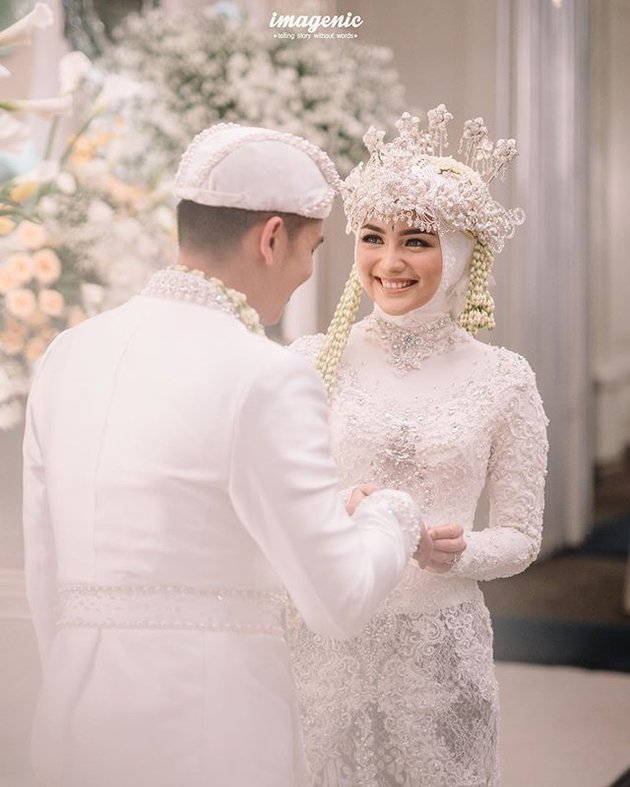 Sweet Intimate Moments of Rezky Aditya & Citra Kirana after the Wedding Ceremony, Making You Feel Emotional!