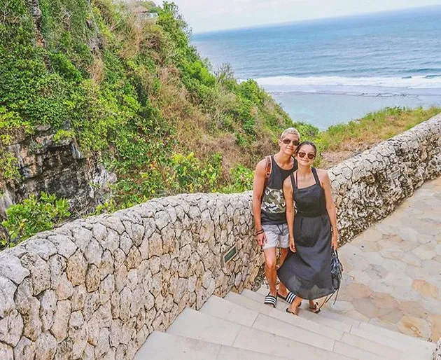 Al Ghazali - Alyssa Daguise