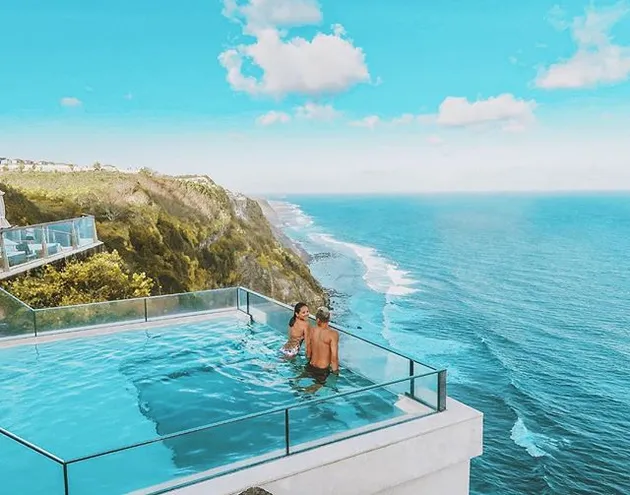 Al Ghazali - Alyssa Daguise