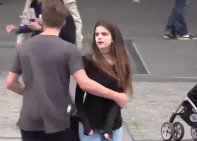 Brooklyn Beckham &amp; Sonia