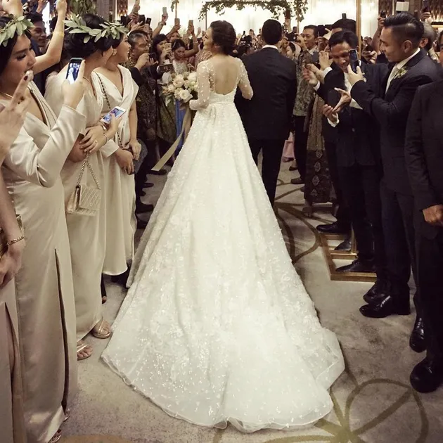 Pernikahan Raisa &amp; Hamish Daud