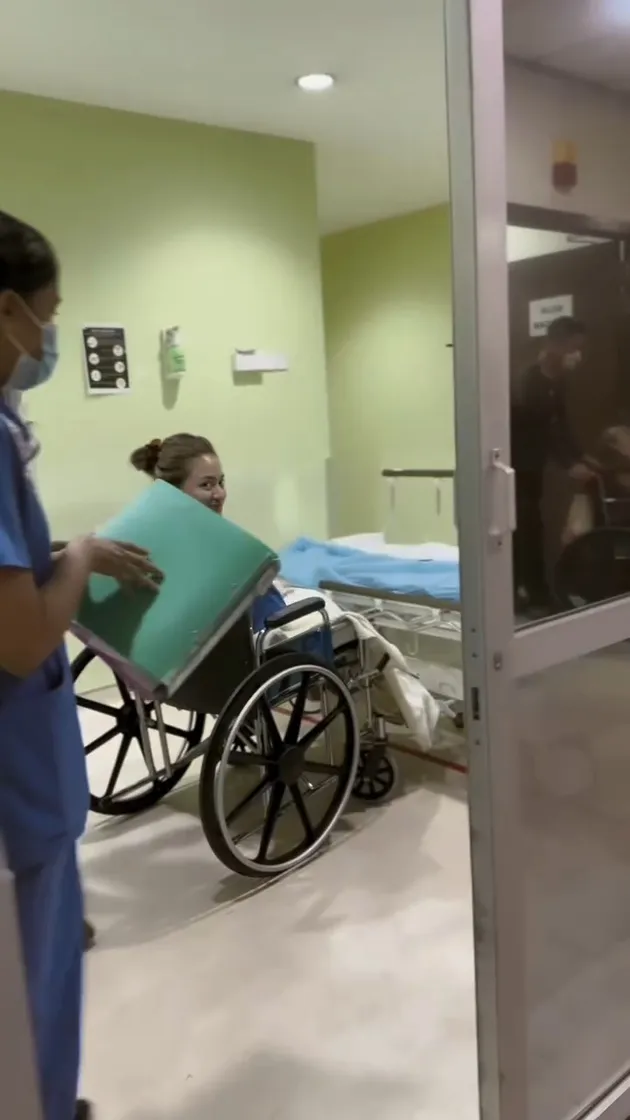 Momen Nathalie Holscher Jalani Operasi Bariatric 