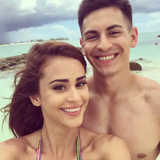 Momen kebersamaan Doug Censor Martin &amp; Yanet Garcia
