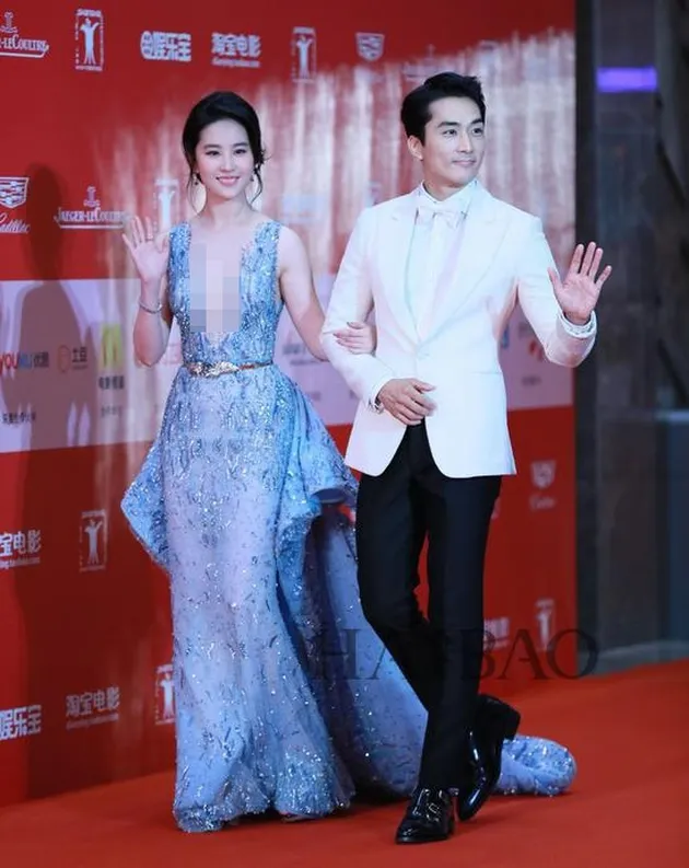 Song Seung Hun &amp; Liu Yifei PDKT