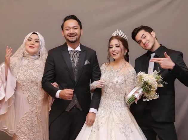 kakak rizky nazar menikah