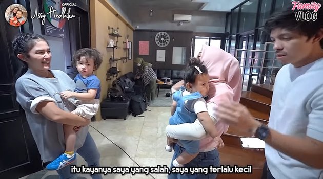 The Moment Ussy Sulistiawaty Carries Baby Ameena, Doesn't Want to be Called Grandma - Saka is Jealous