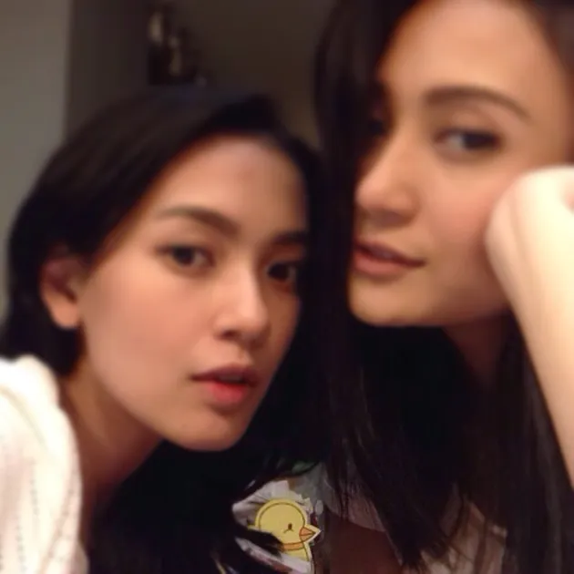 Refi Monika &amp; Artika Sari Devi